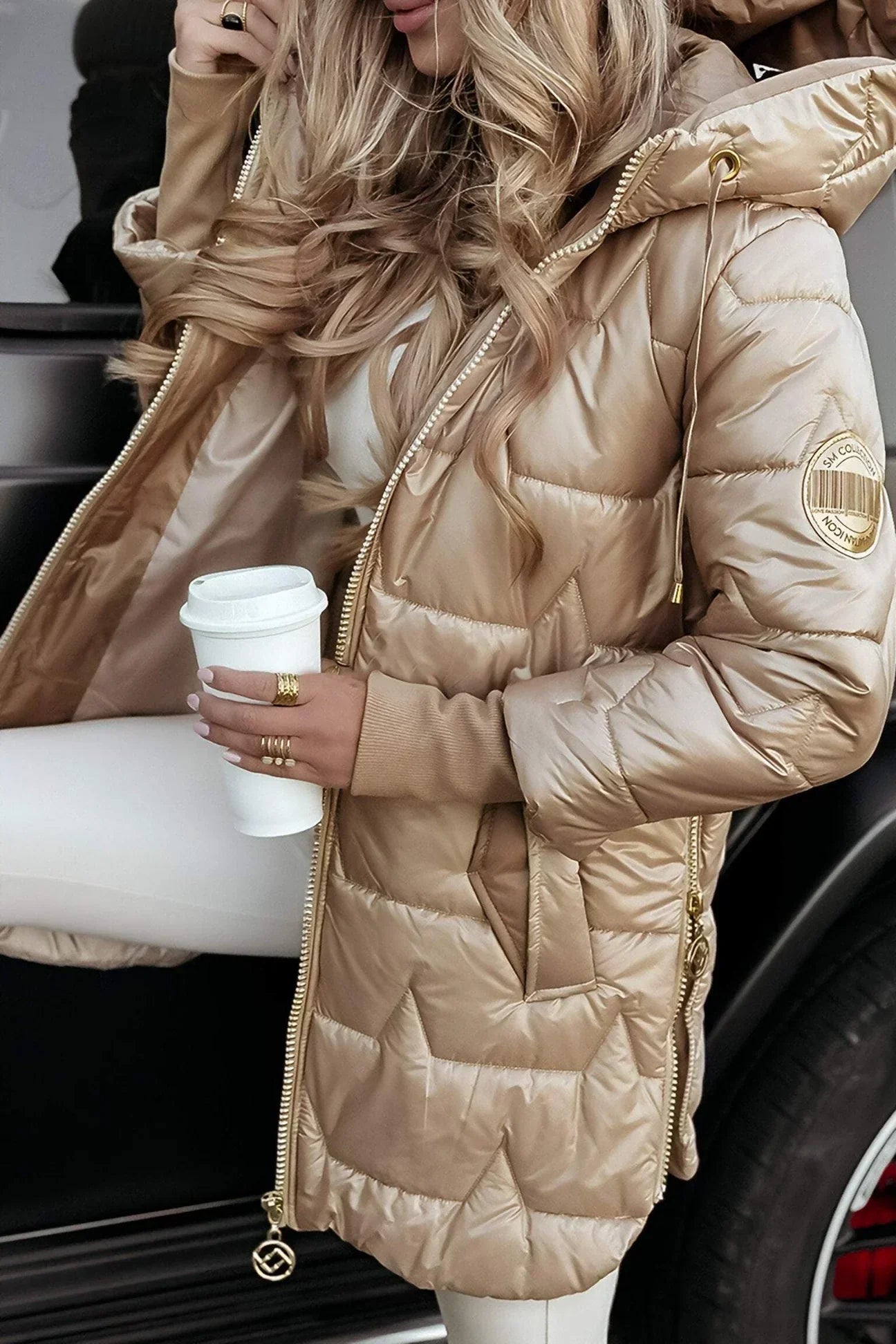 Astrid™ | Elegant vinterfrakke med hætte og for